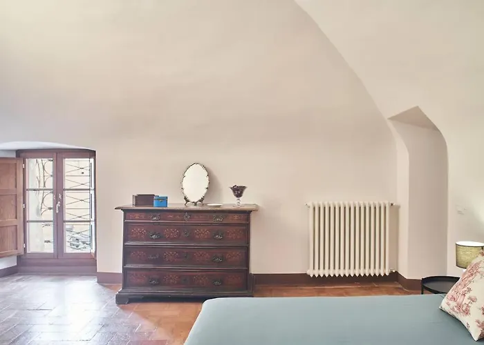 Palazzo Celsi Pollini Duomo Casa Emma アパート シエーナ