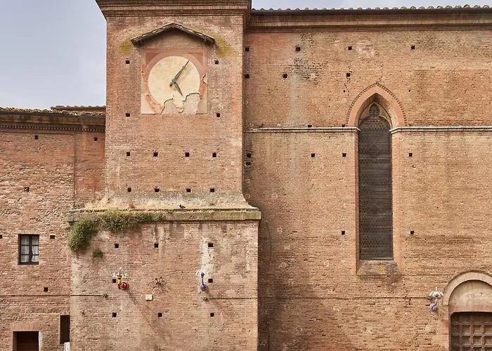 Palazzo Celsi Pollini Duomo Casa Emma
